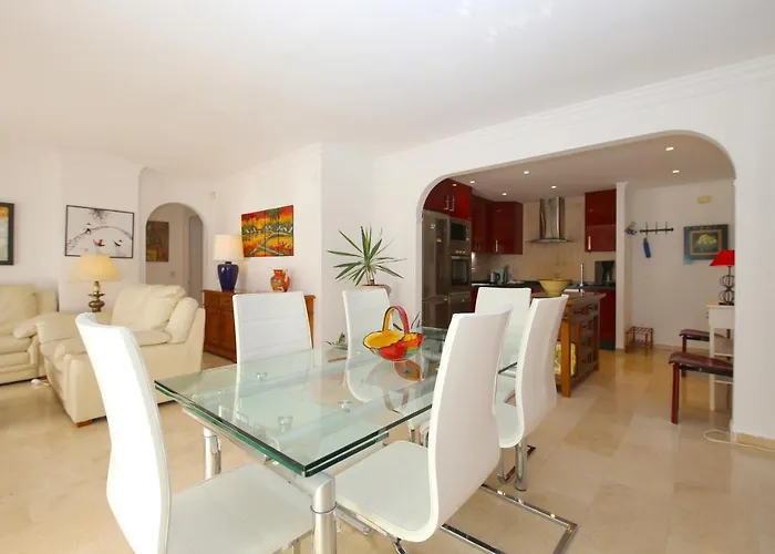 Port Aguila Apartamento *