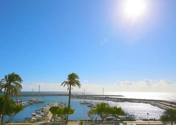 Apartamento Port Aguila Estepona