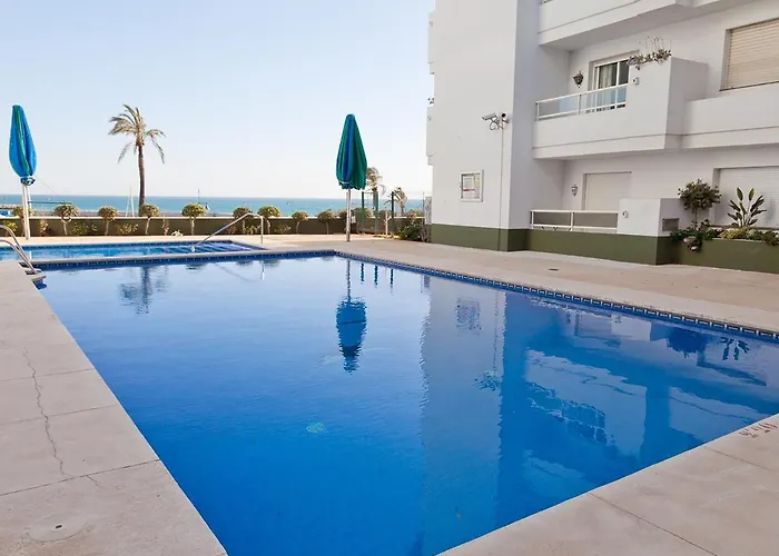 شقة Port Aguila إِستيبونا