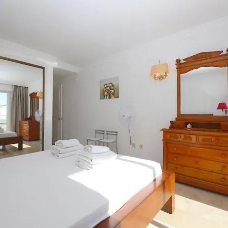 Port Aguila Lägenhet Estepona